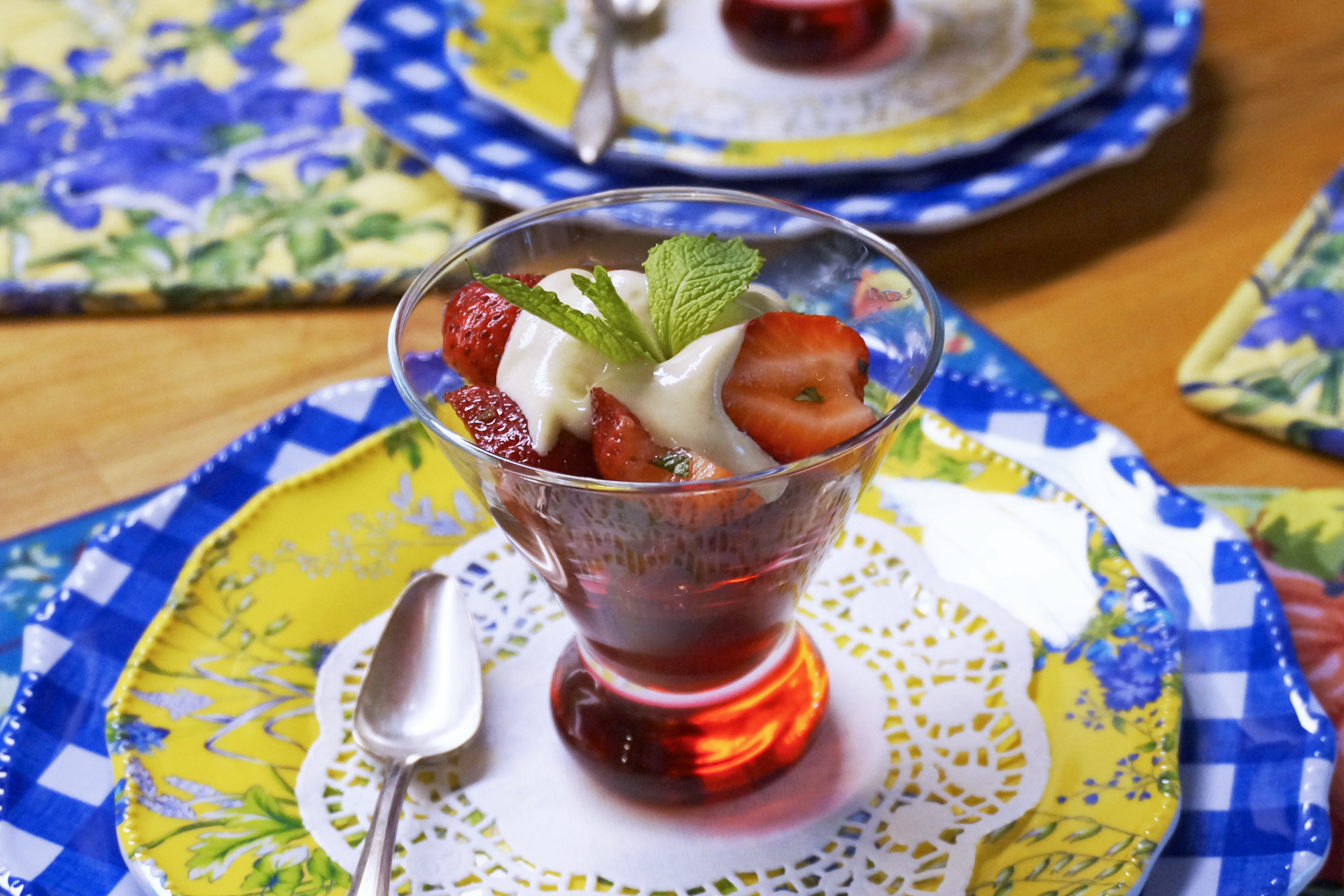 Balsamic Strawberry Delight with Fresh Mint and Cashew Cream